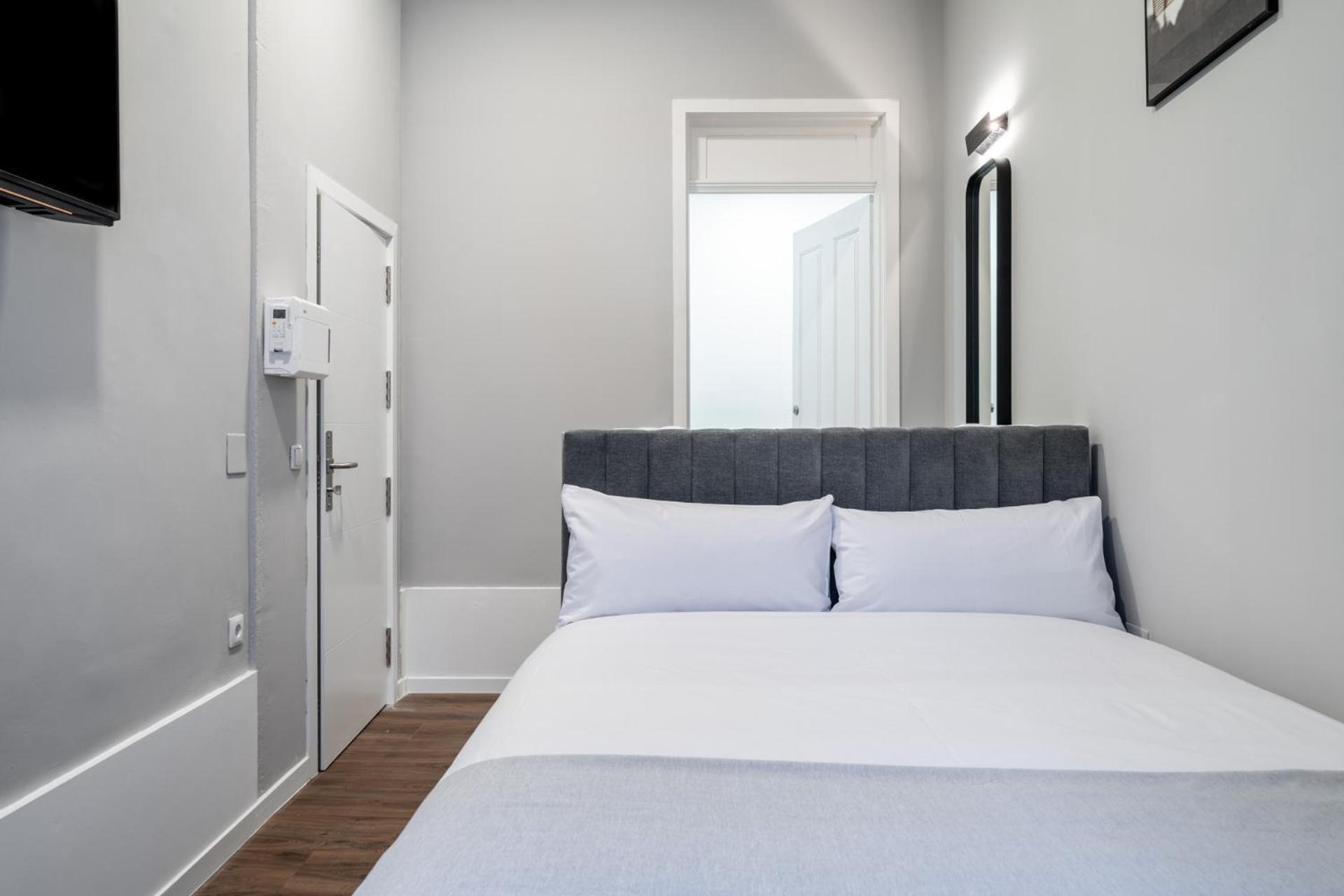 Limehome Porto Rua De Dom Manuel II Номер фото