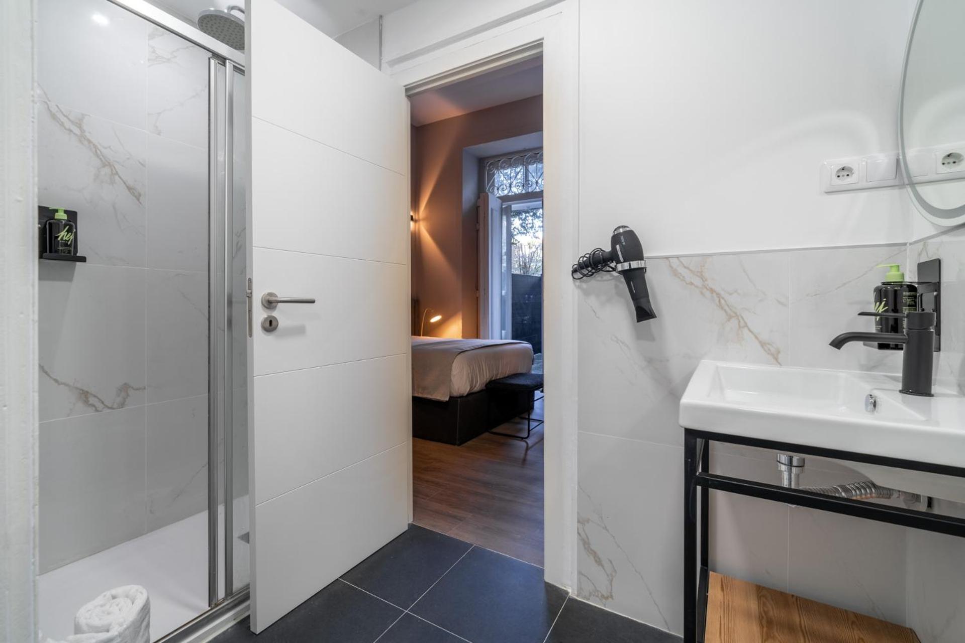 Limehome Porto Rua De Dom Manuel II Номер фото